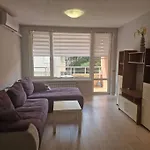Cozy Central Apartment In Outskirts Of Old Sofia